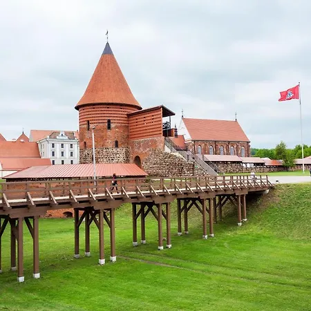 Luxurious Basilica In Old Town By Urban Rent *