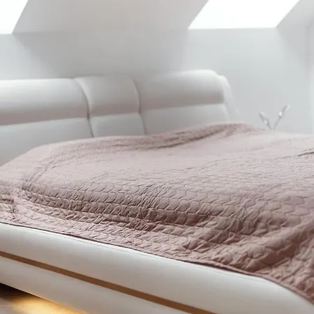 Luxurious Basilica In Old Town By Urban Rent *