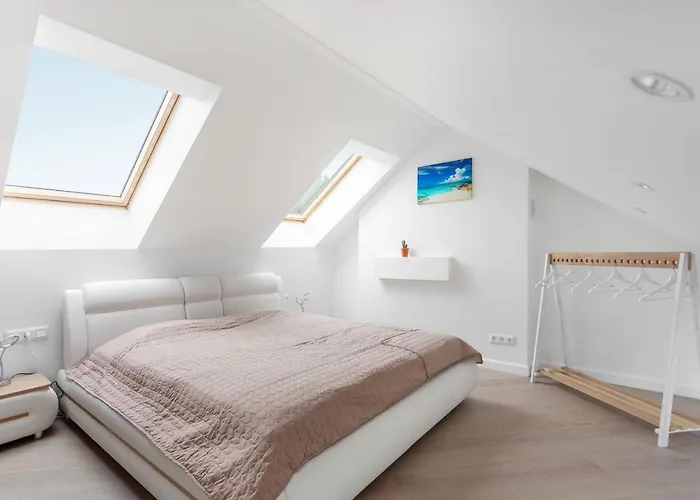 Apartment Luxurious Basilica In Old Town By Urban Rent Kaunas