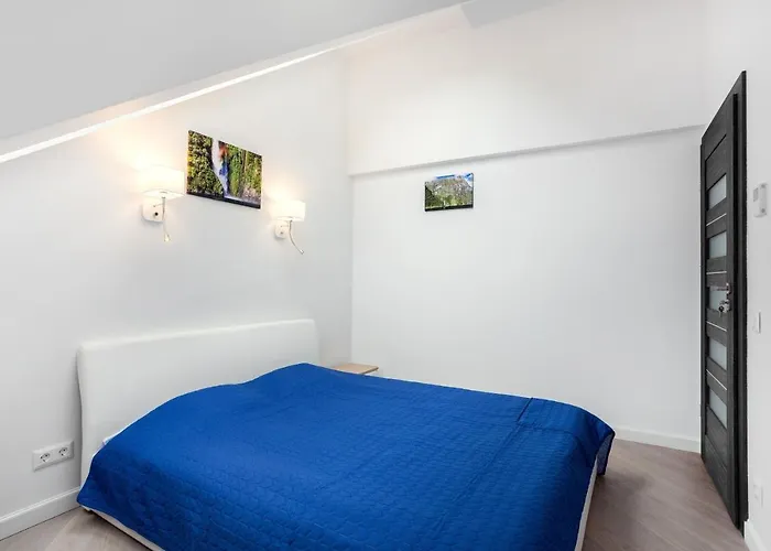 Luxurious Basilica In Old Town By Urban Rent Apartment Kaunas